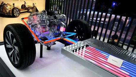 BYD a prezentat noua sa baterie Blade 2.0. Încărcare de până la 70% în doar cinci minute