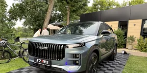 <span class='prepend'>Foto |</span> Jaecoo 7 este disponibil în România și în versiune full hibrid. Autonomie de 900 km și consum declarat de 5,5 l/100 km