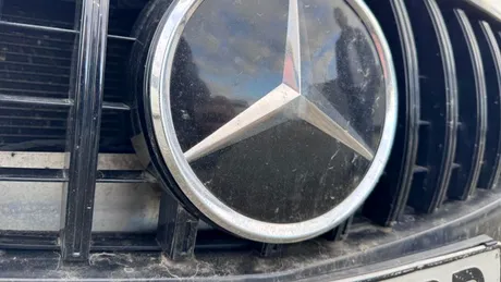 Foto / Un Mercedes-Benz CLA la preț de chilipir. Ce cumperi, de fapt, cu 6.655 de euro