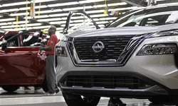 Nissan va renunța la 9.000 de angajați și va reduce capacitatea de producție