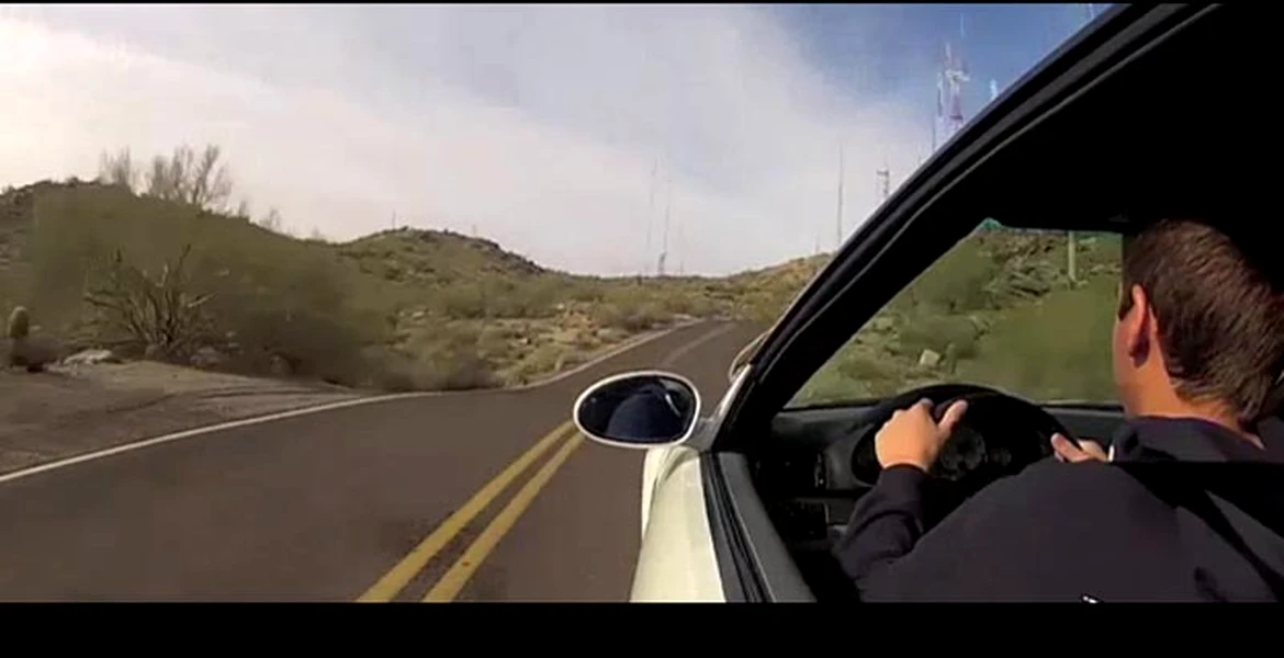 VIDEO: Dornic de senzaţii tari, un puşti îşi distruge BMW-ul M3!