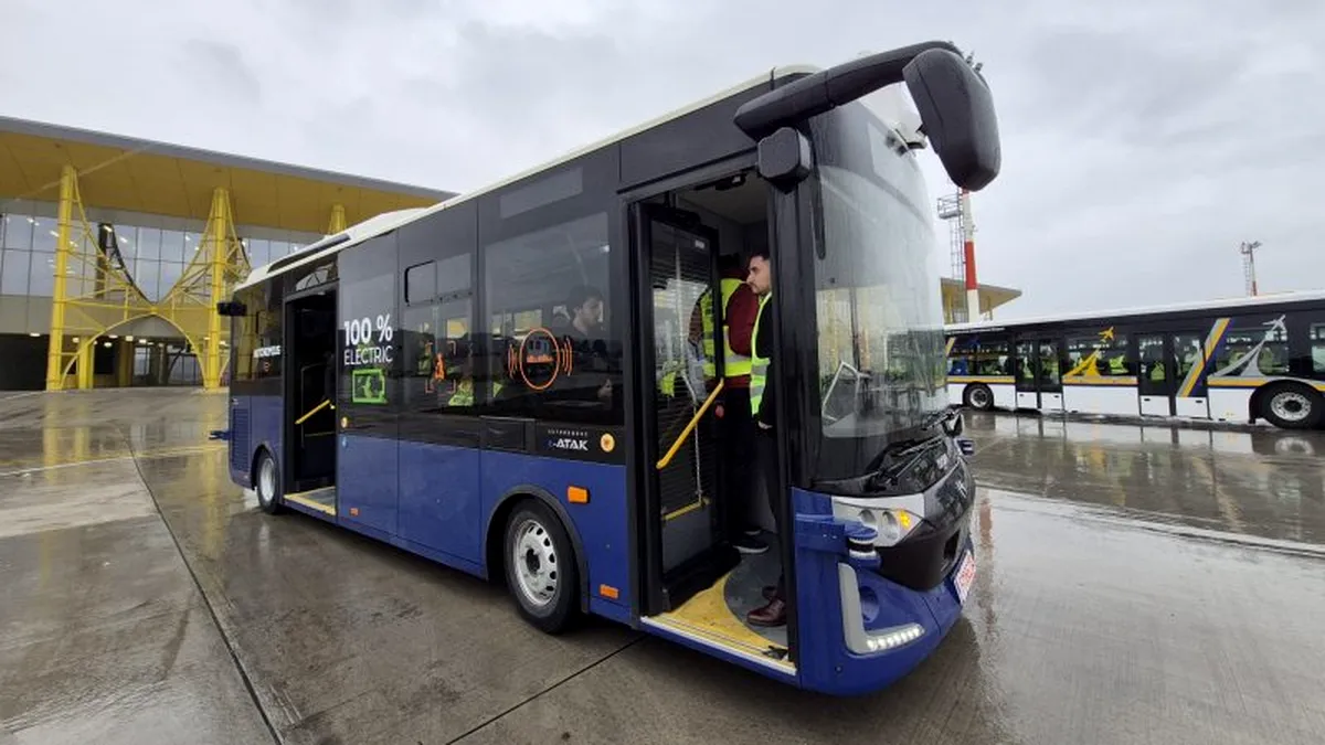 Video | Autobuz electric fără șofer, în teste pe aeroportul din Cluj Napoca