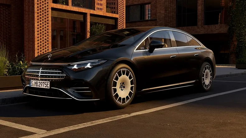 Mercedes-Benz EQS facelift: autonomie mai mare și tehnologie nouă într-un duel direct cu Lucid Air