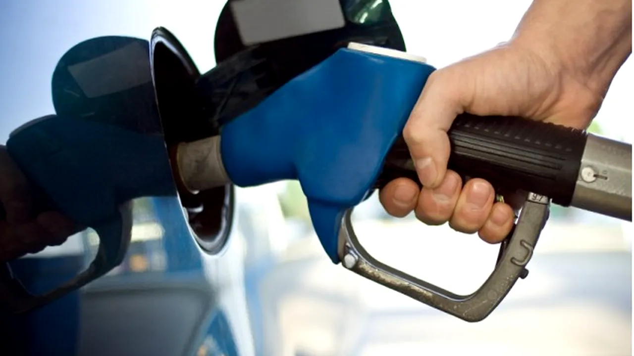 2-gas-pump-100311665-m 
