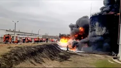 Ucraina aruncă în aer un important depozit de petrol din Krasnodar. Rusia, obligată să închidă drumurile spre Crimeea