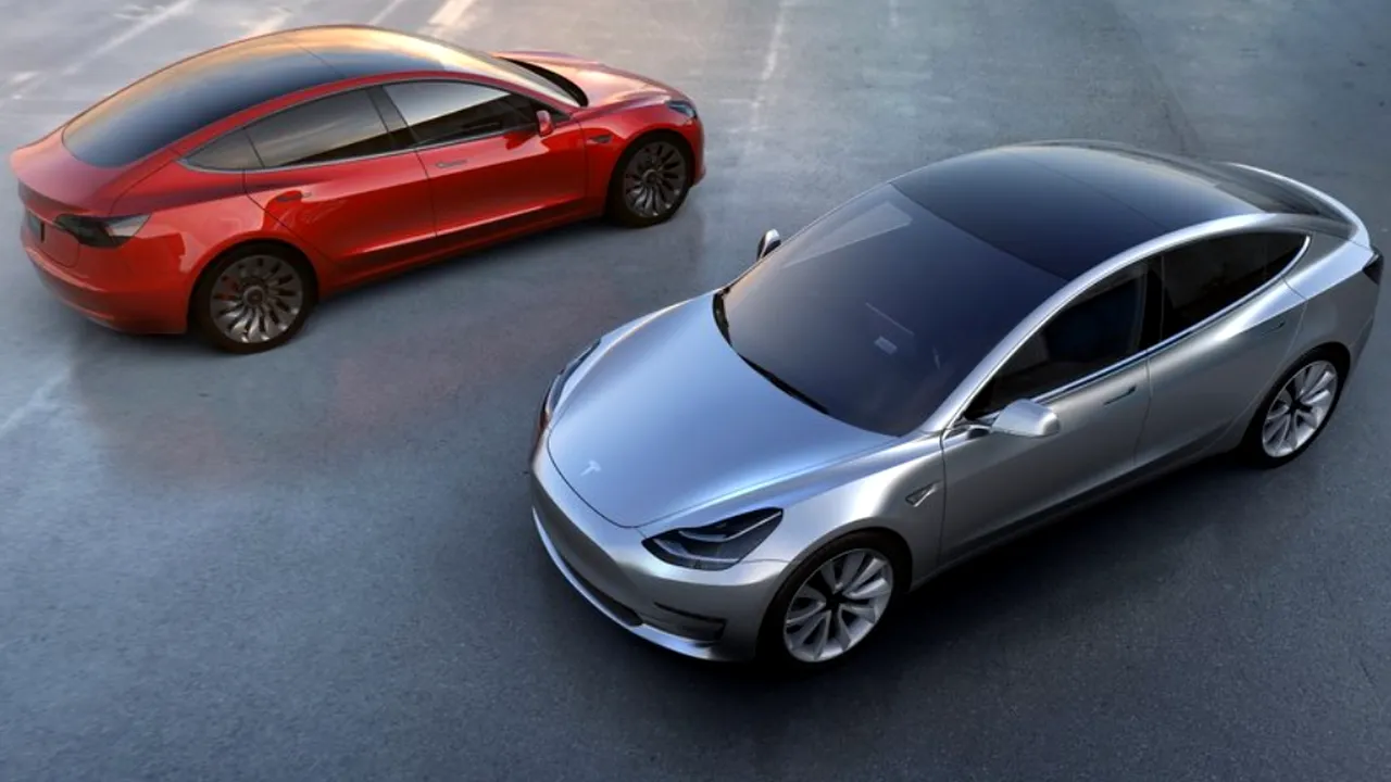 tesla-04 