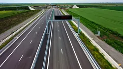 Exclusiv | CNAIR: România va depăși 1.600 km de autostradă și Drum Expres până la finalul anului. Ce șosele de mare viteză vor fi gata în 2026