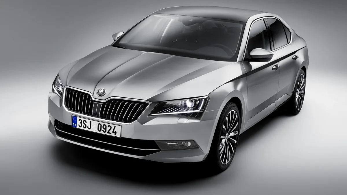 Oficial: noua Škoda Superb 2015. Passat cehesc