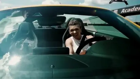 Simona Halep a filmat un clip publicitar pentru Mercedes AMG - VIDEO