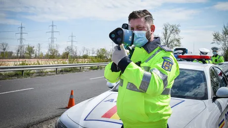 Un sibian a fost prins conducând cu o viteză de 218 km/h pe autostrada Deva-Nădlac!