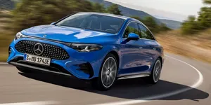 Șeful Mercedes-Benz critică decizia UE de a interzice mașinile pe benzină și motorină