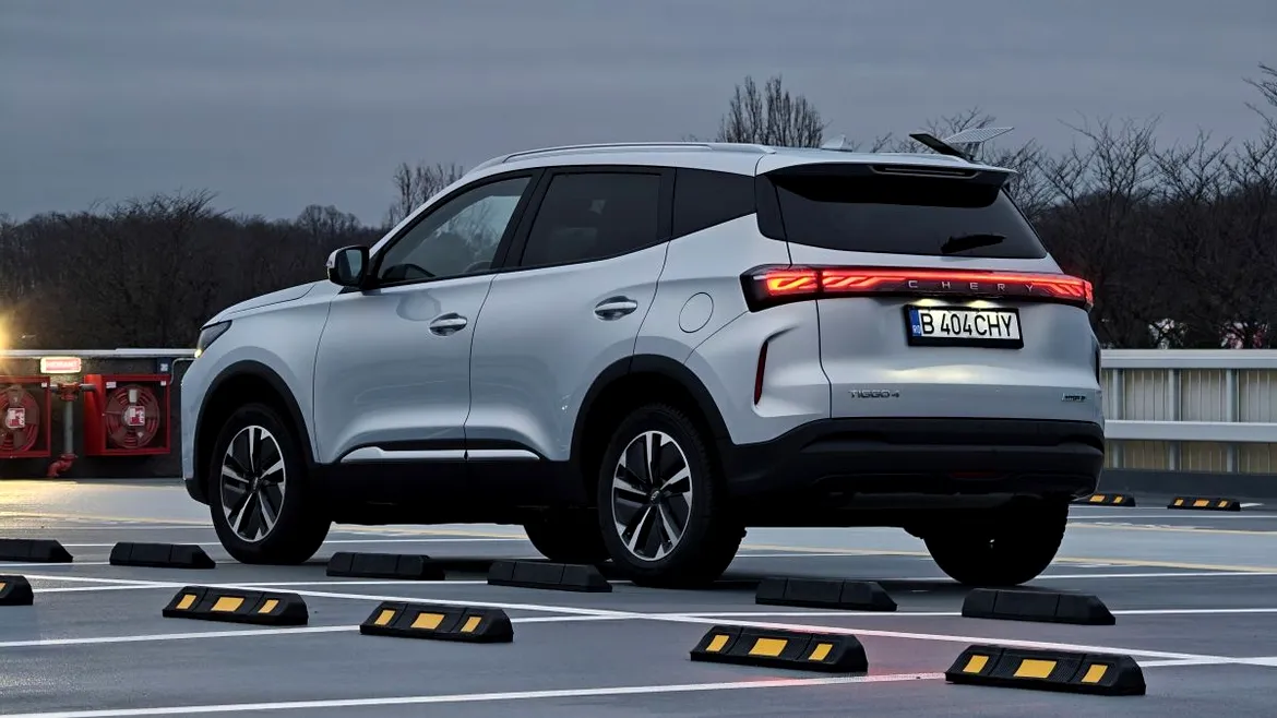 Video / Test drive cu Chery Tiggo 4: SUV-ul chinezesc care atacă Dacia Duster și Suzuki Vitara