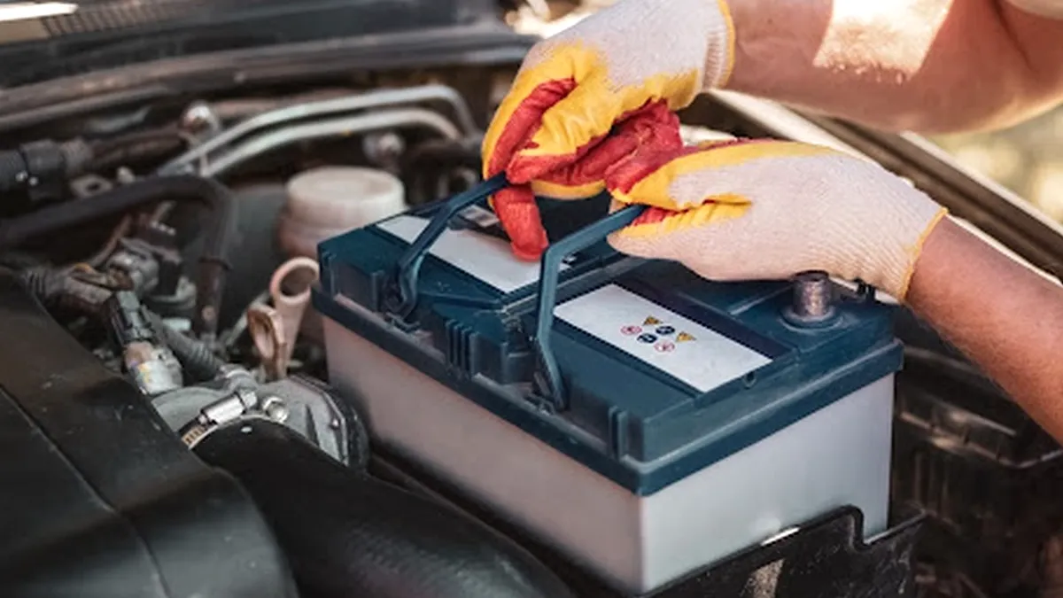 Principalele semne că bateria autoturismului are nevoie de înlocuire (P)