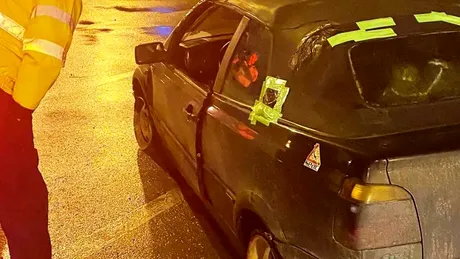 Un șofer beat, prins de un polițist în timp ce circula cu anvelopele sparte