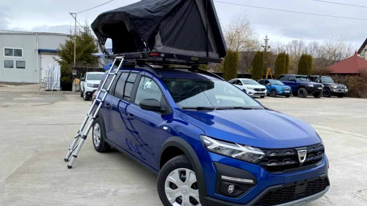 Dacia Jogger Mini Camper: cort, pat, chiuvetă, plită și ladă frigorifică. De unde o cumpărăm și cât costă