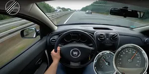 Dacia Logan, dusă la viteză maximă pe Autobahn în Germania – VIDEO