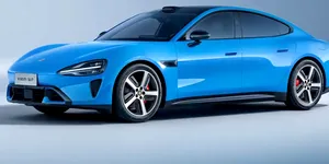 Xiaomi a deschis precomenzile pentru noul SU7. Cât costă și care sunt noile dotări