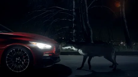 Infiniti Q50 eliberează bestia Eau Rouge într-o reclamă mistică. VIDEO