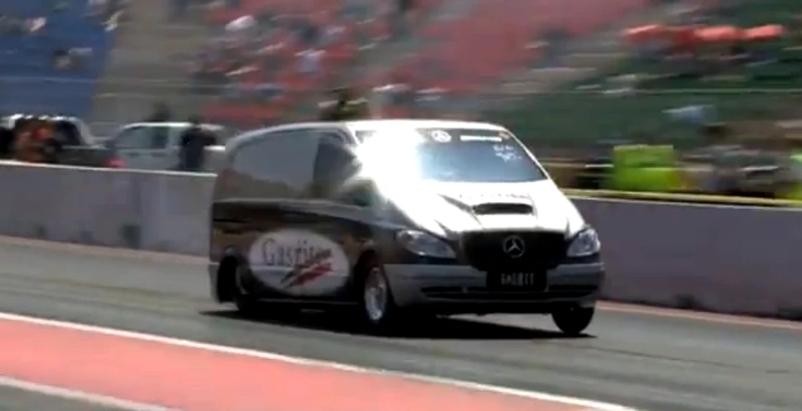VIDEO: Cea mai rapidă dubă Mercedes-Benz Vito din lume