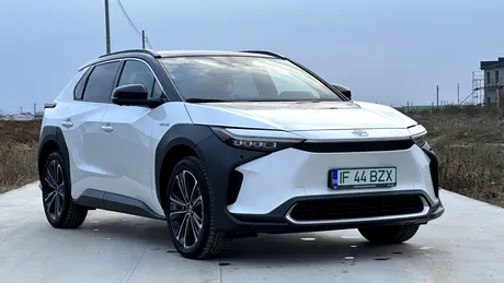 Toyota bZ4X - SUV-ul de familie 100% electric - Prezentare Video