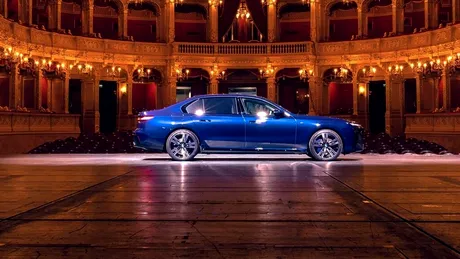 Noul BMW i7: Ședință foto pe scena Operei din Budapesta