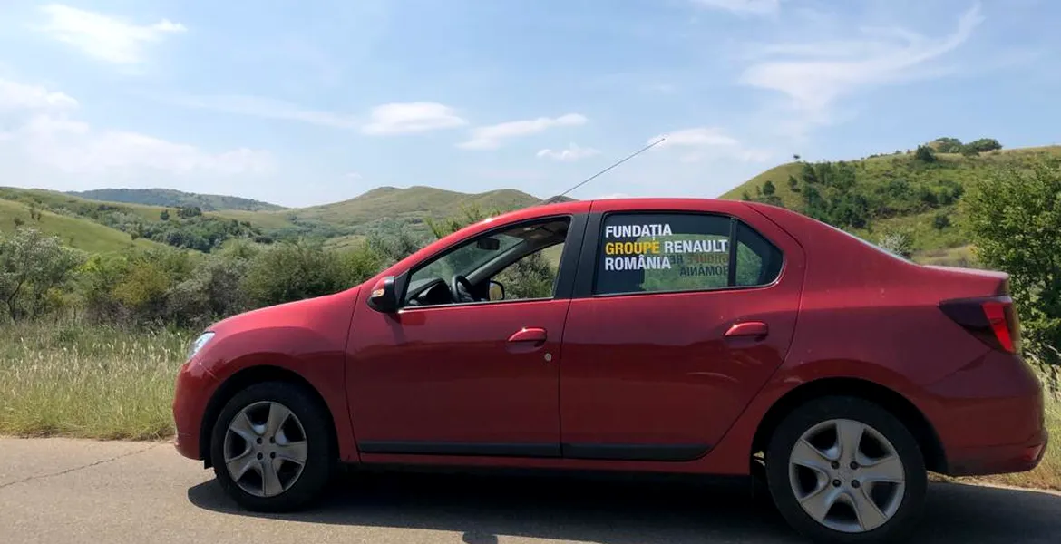 100 de elevi vor începe școala cu tablete donate de Renault România