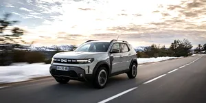 Jurnaliștii italieni descriu Dacia Duster ca „o poveste de succes”. Peste 330.000 de unități au fost înmatriculate acolo