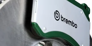 VIDEO – Brembo crede că a descoperit o soluție pentru a reduce particulele generate de frânele mașinilor