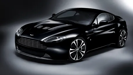 Aston Martin - ediţii Carbon Black pentru DBS și Vantage V12
