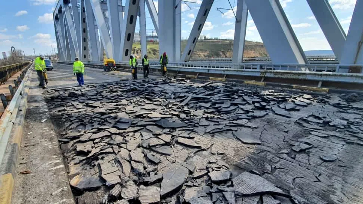 Cum arată Podul de la Cernavodă, aflat în reabilitare, și pe unde trebuie să o iei dacă vrei să ajungi la mare?