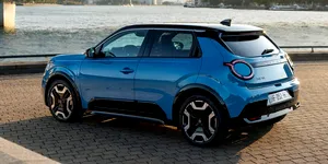 Nissan MICRA trece testul Green NCAP cu 5 stele. Rivalul lui Renault 5 consumă doar 12,6 kWh/100 km