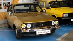 Plimbarea pe „aleea amintirilor” de la Dacia. Ce mașini clasice am văzut Centrul Tehnic Titu? – VIDEO