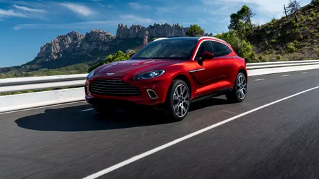 Teaser video: Aston Martin pregătește o versiune mai puternică pentru DBX