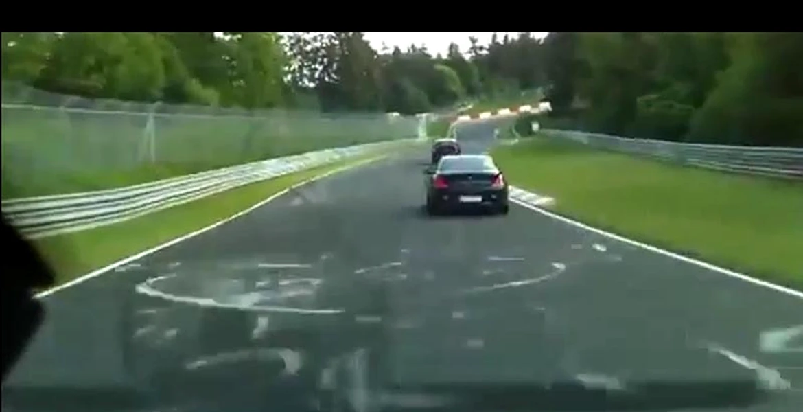 LIVE: Accident spectaculos cu BMW Seria 1 pe Nurburgring!
