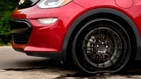 Viitoarea generație a modelului electric Chevrolet Bolt va avea anvelope Michelin „airless”