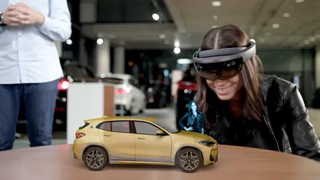Romania, singura ţară din regiune care găzduieşte o prezentare holografică a noului BMW X2 - VIDEO