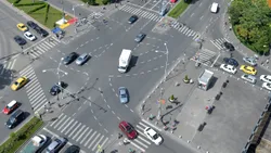 Codul Rutier 2025: Ai voie să întorci în intersecție? Ce stabilește noua regulă