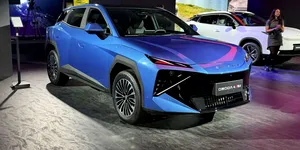 Video ProMotor – Am văzut la Paris noua OMODA 4. SUV-ul chinezesc care vrea să concureze cu Nissan Juke și Volkswagen T-Roc