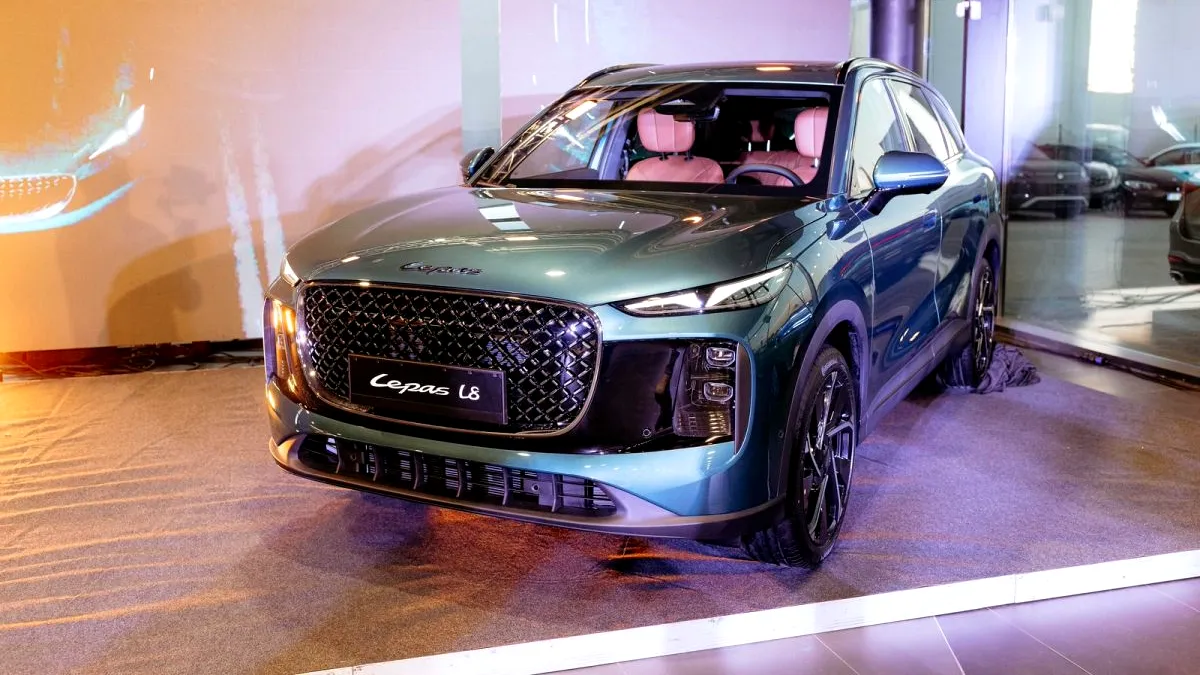 LEPAS L8 a ajuns în România. SUV-ul de 42.500 de euro rivalizează cu Hyundai Tucson și Kia Sportage