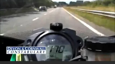 Cu 270 km/h pe motociclete, sau graba spre propria moarte. VIDEO