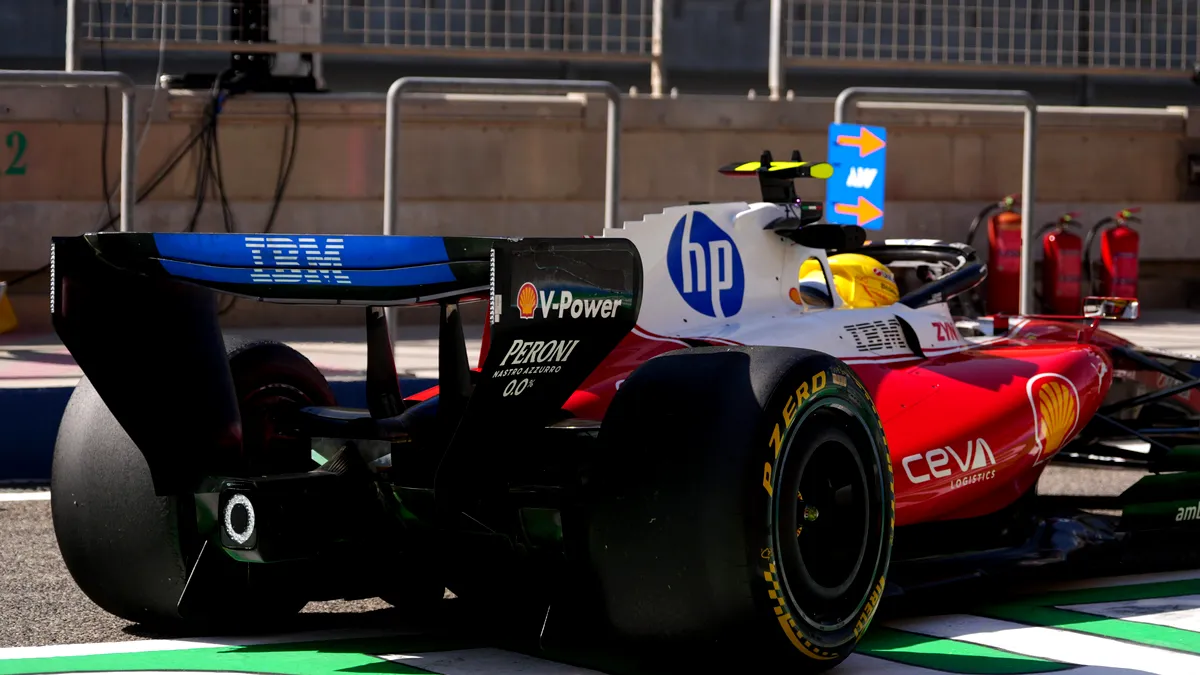 Noul eleron rotativ al Ferrari surprinde și jurnaliștii cu 50 de ani de experiență în Formula 1. Ce beneficii poate aduce acesta Scuderiei?