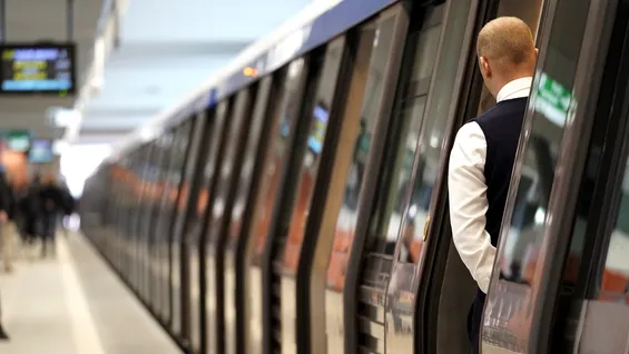 Biletele de metrou se scumpesc din nou: o călătorie ar putea ajunge la 7 lei de la 1 mai