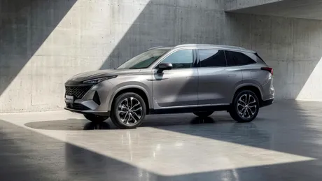 MG prezintă primul său SUV cu șapte locuri. MG S9 este un hibrid plug-in, rival pentru Škoda Kodiaq sau Hyundai Santa Fe