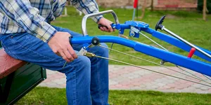 Care sunt regulile pentru motocultor în 2026: Acte necesare și restricții de circulație