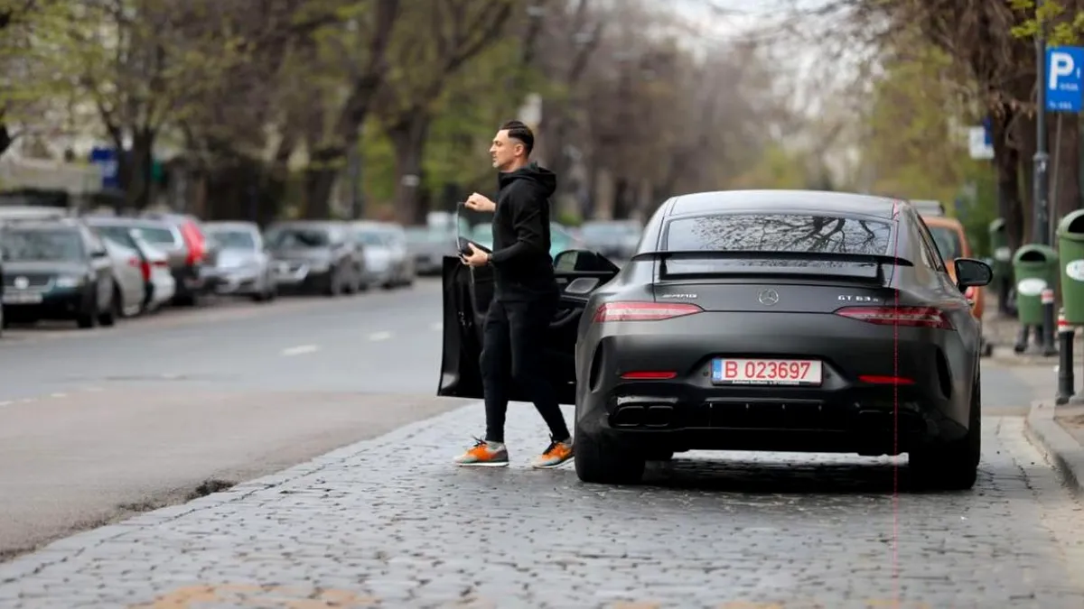 Ce mașini conduce selecționerul Mirel Rădoi și câți bani a cheltuit pe ele?