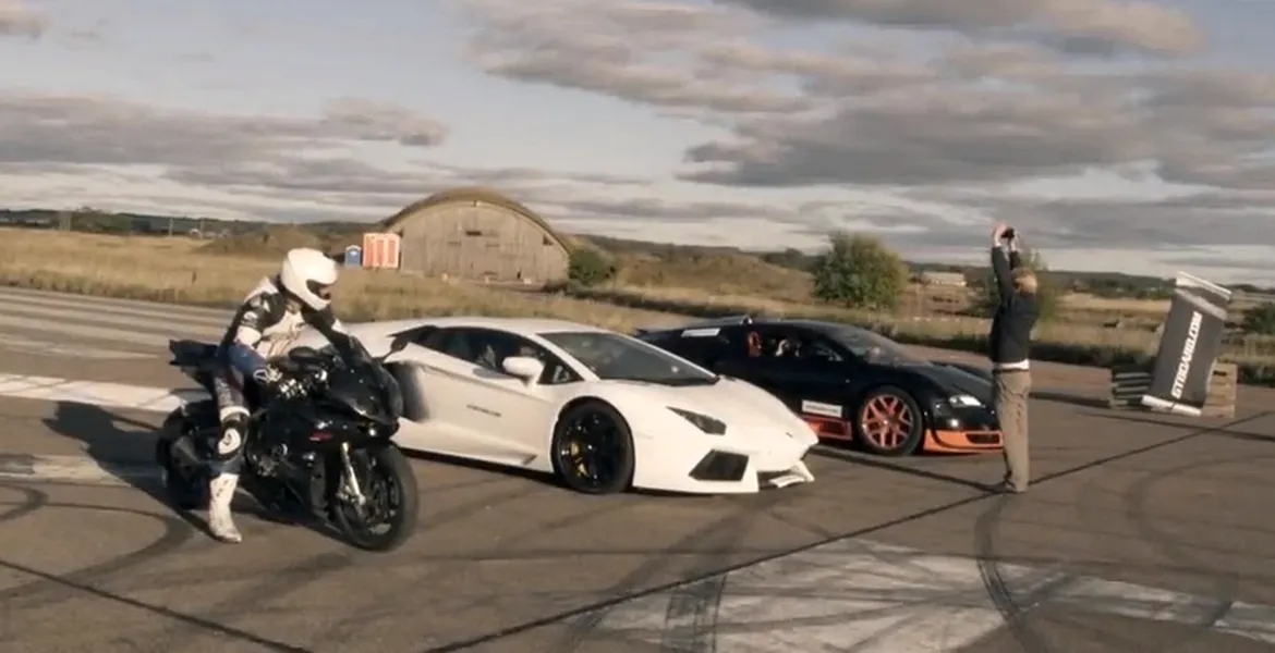 VIDEO: Liniuţă între un Bugatti, un Lamborghini şi o motocicletă BMW
