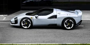 Ferrari SC40 câștigă Red Dot: Best of the Best 2026. Primul model Ferrari One-Off premiat la acest nivel
