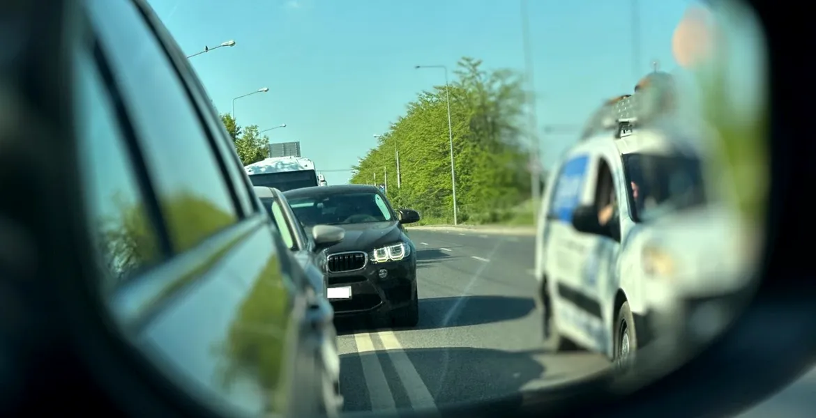2025: Ce riști dacă treci peste linia dublă continuă? Contează că nu ai deranjat pe nimeni sau nu ai făcut accident?