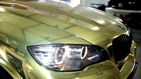 Opulenţă rusească: BMW X5M aurit