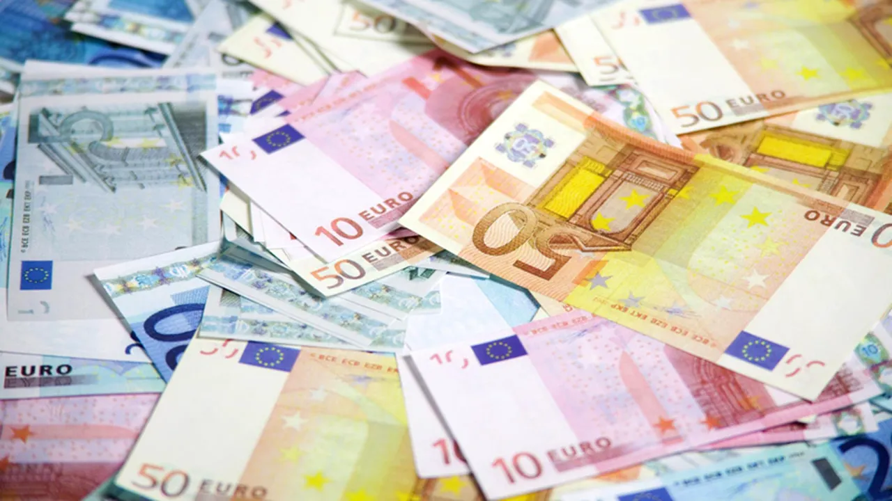 1-overvalued-euro 